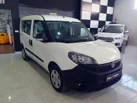 Usado Fiat Doblò Lounge 95 HP (69 kW) 2019 Branco Monovolume
