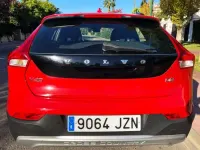 Usado Volvo V40 Momentum 120 CV (88 kW) 2017 Rojo SUV