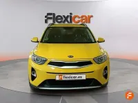 Usado Kia Stonic 120 CV (88 kW) 2018 Amarillo SUV