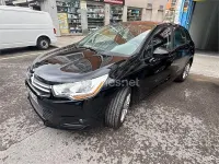 Usado Citroën C4 Live 110 CV (80 kW) 2015 Negro Berlina