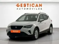 Usado Seat Arona Style 110 CV (80 kW) 2023 Blanco SUV