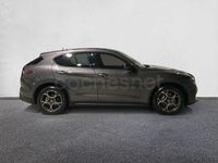 Usado Alfa Romeo Stelvio Sprint 160 CV (117 kW) 2023 Gris / plata SUV