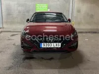Usado Hyundai i30 120 CV (88 kW) 2022 Granate Berlina