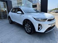 Usado Kia Stonic 100 CV (73 kW) 2024 Blanco SUV