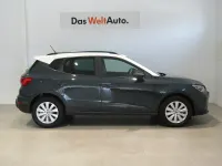 Usado Seat Arona Style 115 CV (84 kW) 2025 Gris SUV
