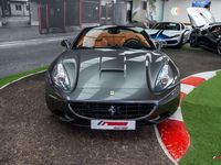 Usado Ferrari California 489 CV (359 kW) 2012 Gris Descapotable