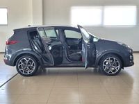 Usado Kia Sportage GT-Line 177 CV (130 kW) 2019 Gris / plata SUV