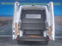 Usado Renault Master 110 CV (80 kW) 2019 Blanco Familiar