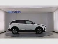 Usado Peugeot 3008 Active 136 CV (100 kW) 2024 Blanco SUV