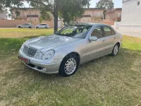 Usado Mercedes C220 Elegance 143 CV (105 kW) 2002 Gris / plata Berlina