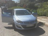 Usado Opel Astra Excellence 110 HP (80 kW) 2015 Cinzento Sedan
