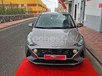 Usado Hyundai i10 84 CV (61 kW) 2022 Beige Utilitario