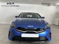 Usado Kia Ceed 120 CV (88 kW) 2024 Azul Utilitario