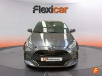 Usado Toyota Yaris Active 116 CV (85 kW) 2022 Gris Utilitario