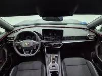 Usado Cupra Formentor 204 CV (150 kW) 2025 Gris / plata SUV