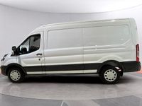 Usado Ford Transit Trend 131 HP (96 kW) 2023 Branco Van