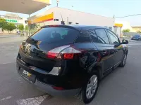 Usado Renault Mégane III LIMITED 116 CV (85 kW) 2015 Negro Utilitario