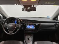 usado Toyota Auris Touring Sports Hybrid 140h Active