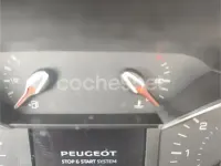 Usado Peugeot Rifter Active 130 CV (95 kW) 2019 Blanco Monovolumen