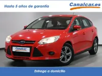 Usado Ford Focus 125 CV (91 kW) 2014 Rojo