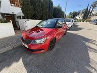 Usado Skoda Fabia Ambition 90 CV (66 kW) 2015 Rojo Berlina
