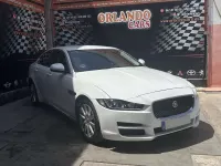 Usado Jaguar XE Pure 179 CV (131 kW) 2018 Blanco Berlina