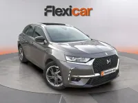 Usado DS Automobiles DS7 Crossback Be Chic 180 CV (132 kW) 2018 Gris SUV