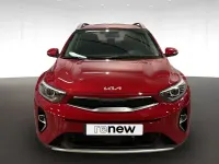 Usado Kia Stonic 100 CV (73 kW) 2024 Rojo SUV