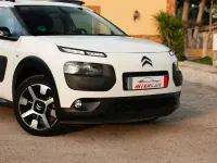 Usado Citroën C4 Cactus Feel 110 CV (80 kW) 2016 Blanco Utilitario