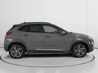 Usado Hyundai Kona Style 141 CV (103 kW) 2020 Gris SUV