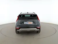 Usado Kia Niro 141 CV (103 kW) 2023 Gris SUV