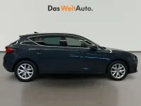 Usado Seat Leon ST Style 116 CV (85 kW) 2025 Azul Familiar