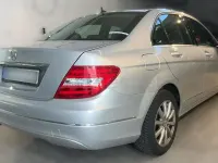 Usado Mercedes C200 Edition 136 CV (100 kW) 2012 Gris / plata Berlina