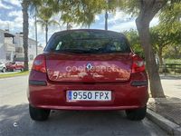 Usado Renault Clio II Dynamique 100 CV (73 kW) 2007 Rojo Berlina