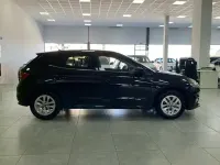 Usado Skoda Fabia Selection 95 CV (69 kW) 2025 Negro Utilitario