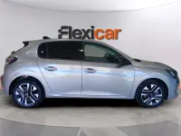 Usado Peugeot 208 Allure 101 CV (74 kW) 2025 Gris Utilitario