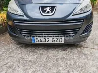 Usado Peugeot 207 95 CV (69 kW) 2010 Negro Familiar