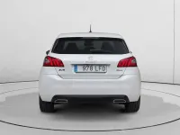 Usado Seat Leon Style 110 CV (80 kW) 2023 Blanco Utilitario