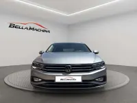 Usado VW Passat Business 150 CV (110 kW) 2022 Gris Familiar