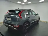 Usado Kia Niro 184 CV (135 kW) 2022 Verde SUV