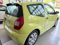 Usado Citroën C2 VTR Sport 75 CV (55 kW) 2007 Amarillo Utilitario