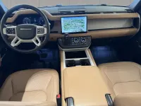 Usado Land Rover Defender SE Dynamic 249 CV (183 kW) 2024 Gondwana stone gloss SUV