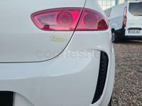 Usado Seat Leon Sport 105 CV (77 kW) 2009 Blanco Utilitario