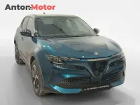 Usado Alfa Romeo Junior 114 kW (156 CV) 2024 Azul SUV