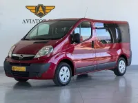Usado Opel Vivaro 114 CV (83 kW) 2008 Granate Monovolumen