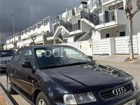Usado Audi A3 Attraction 110 CV (80 kW) 1998 Azul Utilitario
