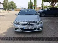 Usado Mercedes C220 Avantgarde 170 CV (125 kW) 2012 Gris / plata Berlina