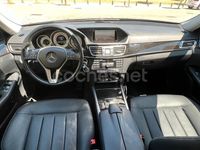 Usado Mercedes E220 Elegance 170 CV (125 kW) 2013 Gris / plata Berlina