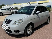 Usado Lancia Ypsilon 60 CV (44 kW) 2007 Gris Utilitario