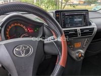 Usado Toyota iQ 99 CV (72 kW) 2010 Negro Utilitario